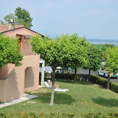 Villaggio Tiglio 4* Сірміоне