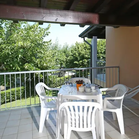 Villaggio Tiglio База відпочинку 4*