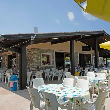 Villaggio Tiglio Сірміоне